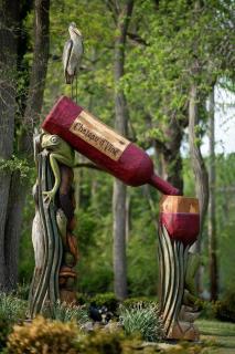 Chateau d'Vine Victorian Farmhouse - 6