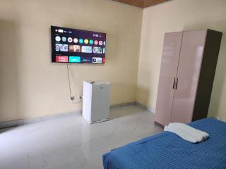 Lomana Guest House - 5