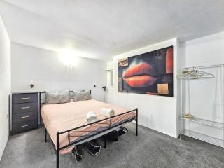 Hidden Putney-Studio Flat - 7