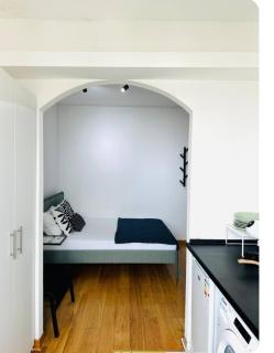 Central Studio 317 - 0