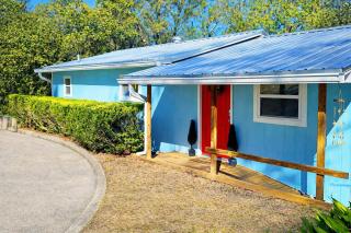 Sandy's Paradise - 0