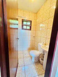Quarto espaçoso em pousada linda com piscina - 4