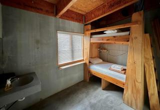 The Crash Pad: An Uncommon Hostel - 7