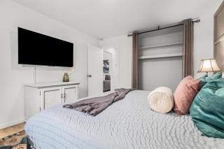 Bright & Spacious 2 Bedroom, Quiet - 4