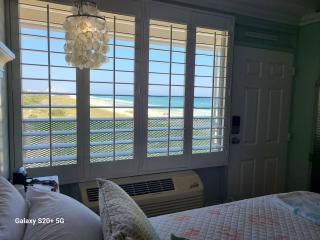 Fontainebleau Terrace #430 - 6