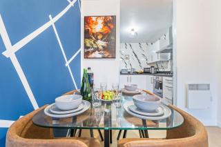 Sleek 1BR Apartment, Ideal for Work Stays, Fast Wi-Fi & Netflix - 7