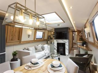 schwimmendes Wohnboot in Berlin - 8