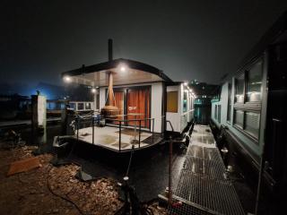 schwimmendes Ferienhaus in Berlin - 8