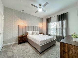 Cozy Thematic 4BR with Waterpark & Private Pool - 7