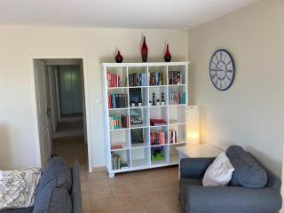 Cosy villa with pool - 5