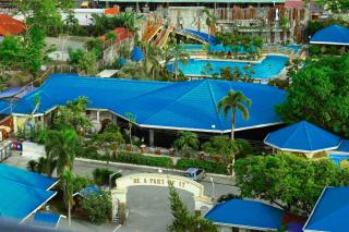 Puerto de San Juan Beach Resort Hotel and Residences La Union - 2