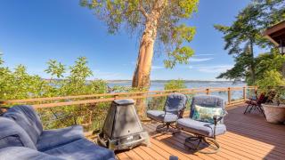 Madrona Beach House by AvantStay Waterfront Home - 7