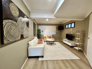 Enjoy your Exclusive Pool between BNE Gold coast - 0