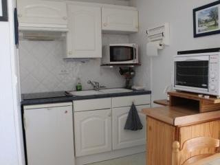 Appartement proche mer avec parking privé, accès plage rapide - FR-1-482-174 - 2