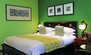 Hotel Cote Cour Deductive Beijing - Quadrangle close to Tiananmen Square & Forbidden City & Nanluoguxiang, Walk to Wangfujing, English speaking, Free WiFi, Free Laundry, Free Wonton & Noodles with Tour ticket service, Free selfies with ancient costume - 8