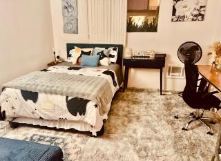 Cozy Beach Haven - 4