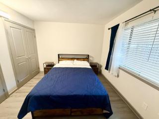 Cozy 2 bedroom apt - Hospitals downtown - WiFi - 1