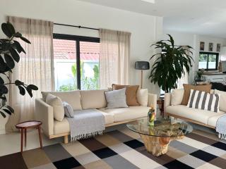 Premium Escape Tropical Paradise 4BR Pool Villa - 4