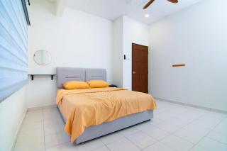 Cozy & Spacious Apartment with City View 11 pax - 6