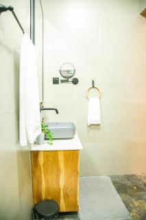 Rabi Residence Retreat Sleeps8 - 2