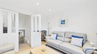 12A Solent Landing direct beach access - 8