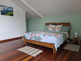 EcoKaz Palmita - Chambres privées et espace de travail - 0