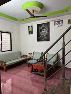 Peaceful Family Bungalow Near Mahalakshmi Temple - 7