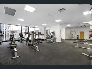 Urban 1B1B Retreat Melbourne CBD - 9