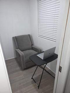 Extraordinary Tiny House, Beautiful neighborhood - 0