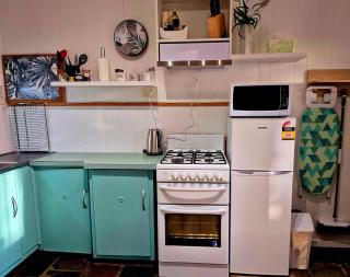 Brownlow Beach Shack - 6