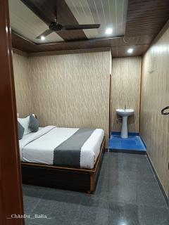 Hotel Amit Kedar Dham - 2
