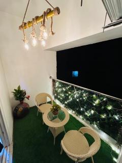 Velvet Wines Studio -Blue Smoke - 7