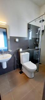 3BR Fully Furnished Apartment in Colombo Suburb - 4