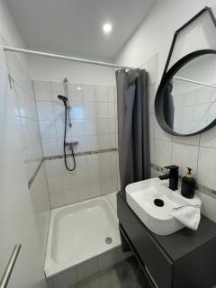 Zentrales, loftartiges Apartment in Lüdenscheid mit Balkon & Weitblick - 2