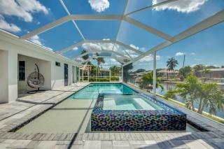 CoralVilla Seven Oceans - stylish villa, with spa, boat dock, BBQ, canoe - 7