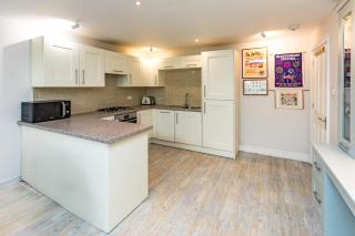 Beautiful Earlsfield apartment with garden - 6