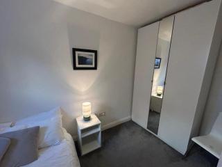 Excellently located modern 2 bed in the heart of the Liberties in Dublin - 1