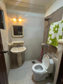 Eclectic Family oriented - 9