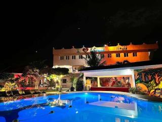 Coco Mango's Place - 0