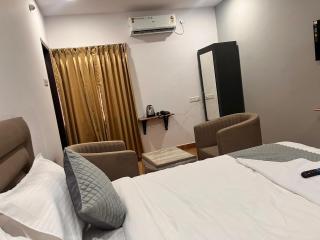 Townhouse Gachibowli Flyover Hyderabad Formerly Sreshank - 8