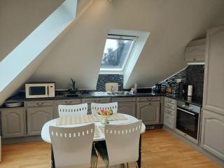 Topp floor apartment with one bedroom & a loft - 1