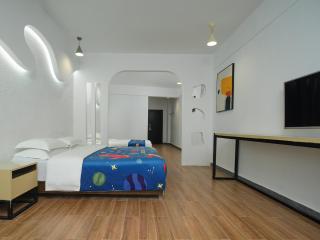 Comma Travel Hotel - 7