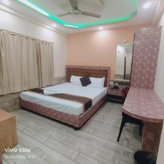 Hotel AG Star Kolkata Airport - 8