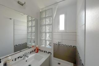 Room in charming 3-bedroom apartment near Bois de Vincennes - 2