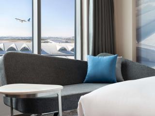 Novotel Guangzhou Baiyun Airport - 1