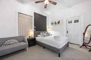 Tranquil Retreat amidst Clifton & Crescent Hill's Vibrant Energy - 3