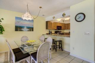 3 A, Three Bedroom Townhome - 1