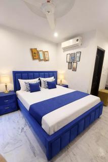 The onyx tower 2 bed Apartment - 2