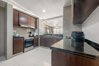 Silkhaus 3BR & Maid Room with Studio in Marina Heights - 1