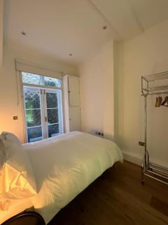 Luxury 2-Bedroom Apartment in Angel, Islington Perfect London Base - 5